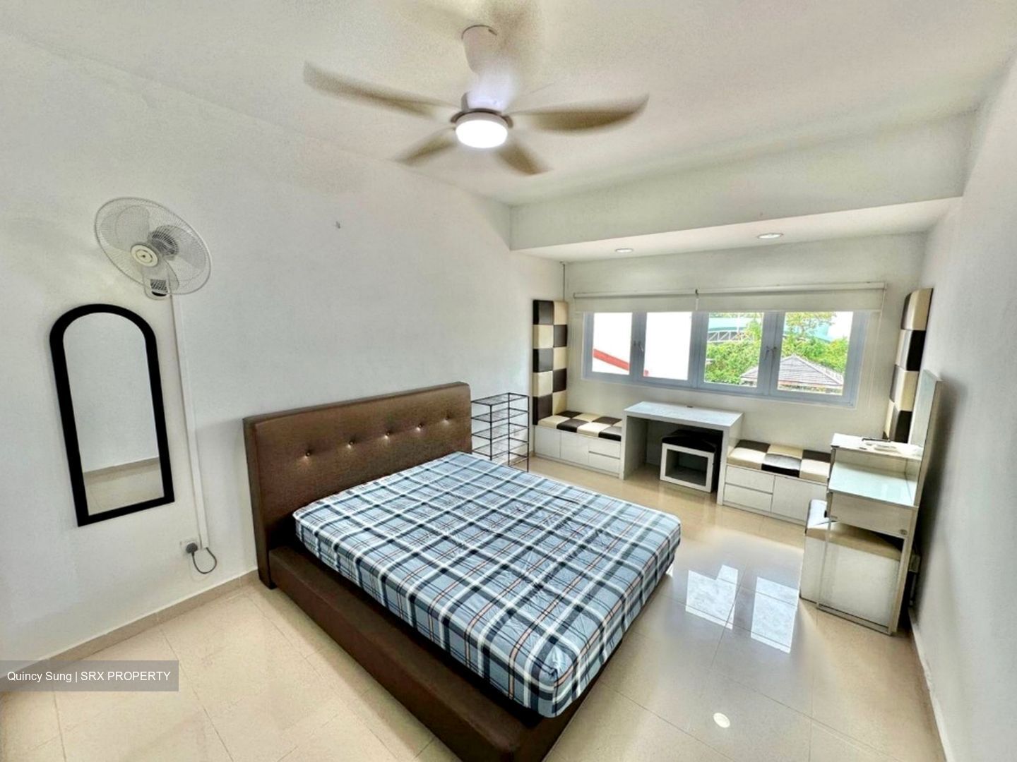 Charlton Park (D19), Semi-Detached #609633661